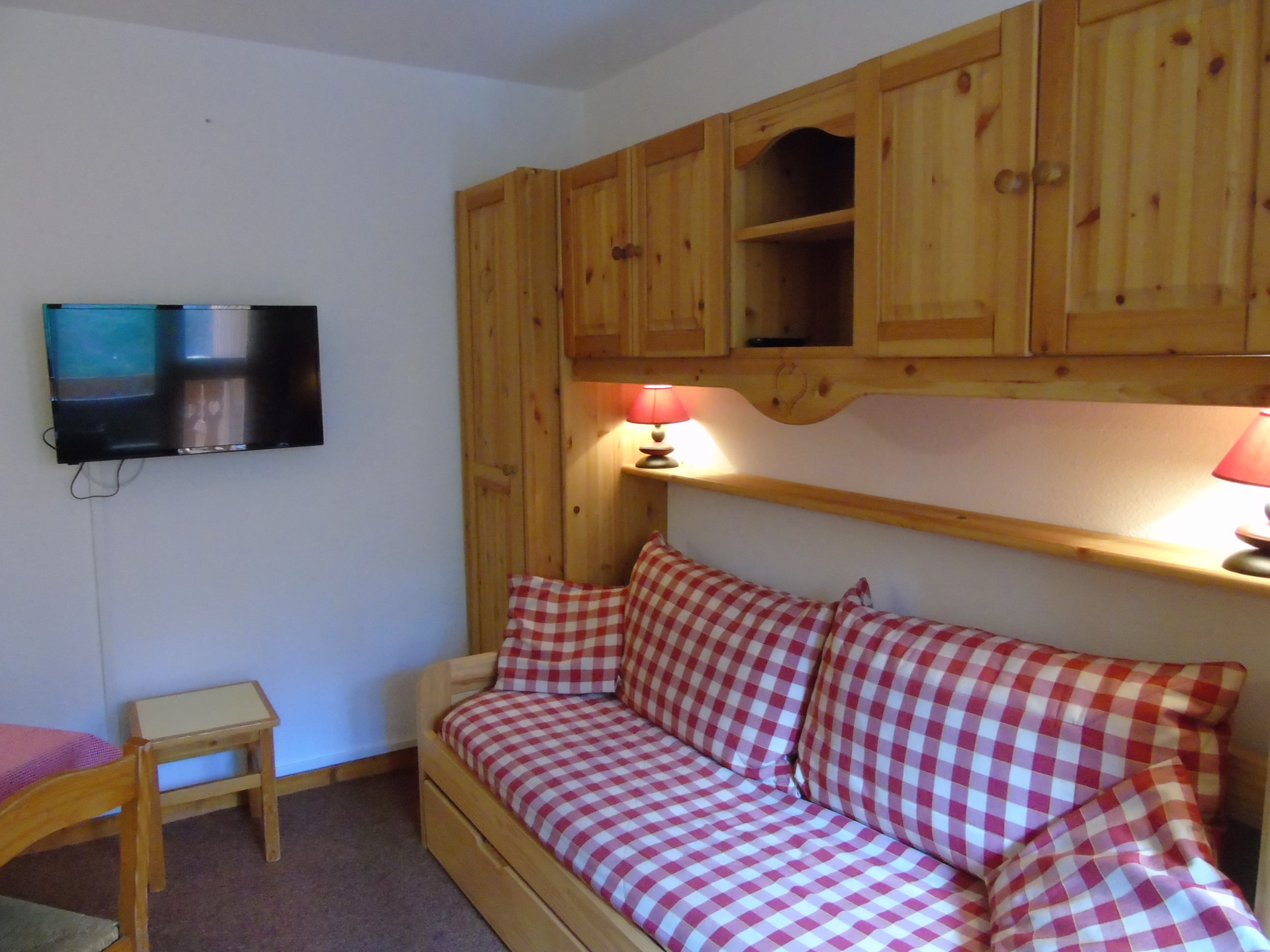 Melezets 1 lot:60010