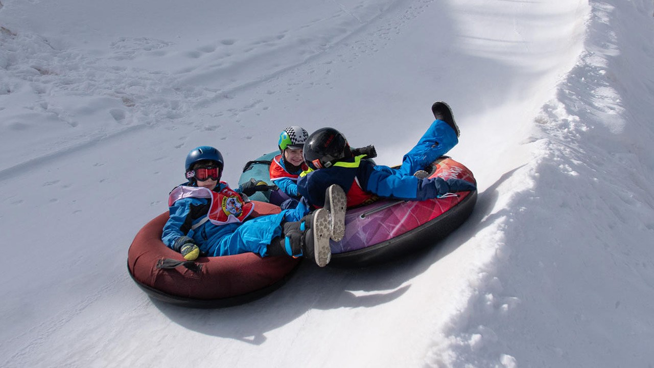 "Bien-être et ski" chalet + forfait + spa + piscine + tubing