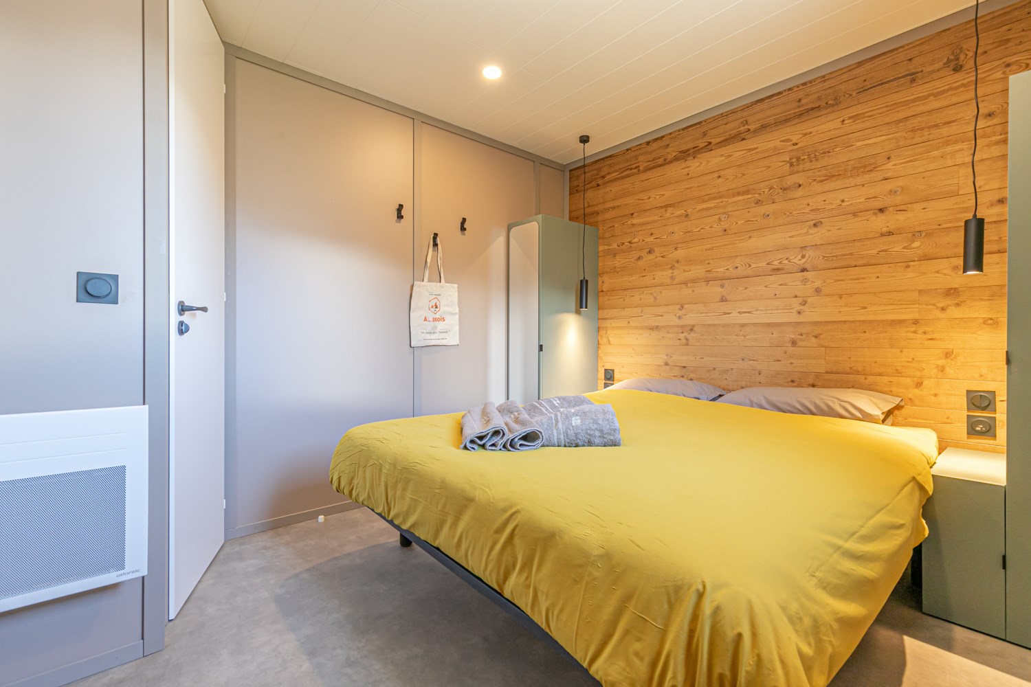 "Bien-être et ski" chalet + forfait + spa + piscine + tubing