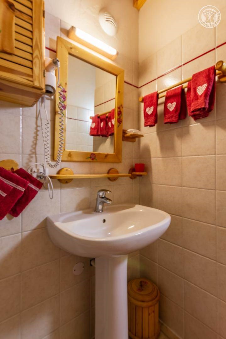 Chambres d'hôtes Gîtes de France N°73G26600 (LA GRANGE)