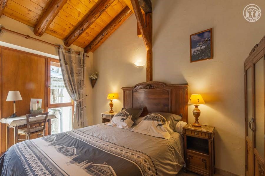 Chambres d'hôtes Gîtes de France N°73G26600 (LA GRANGE)