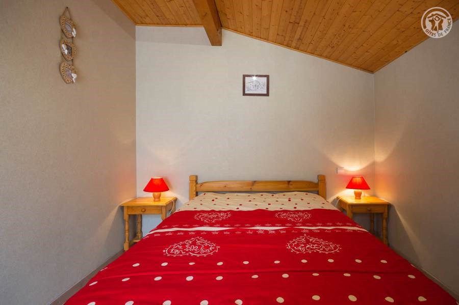 Gîtes de France N°73G144154 (LA TOMBA)