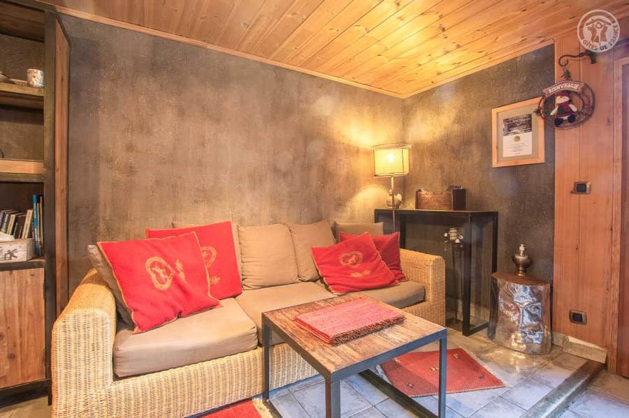 Gîtes de France N°73G144160 (CHALET LA BRICOLE - L'ATELIER)