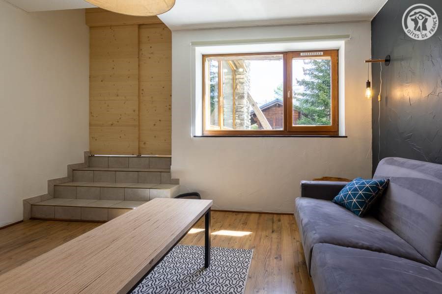 Gîtes de France N°73G144178 (LA CACHETTE)