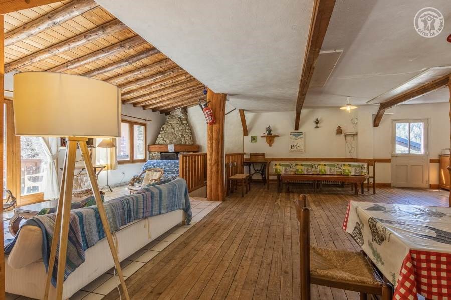 Gîtes de France N°73G157117 (CHALET LES SARRAZINS)