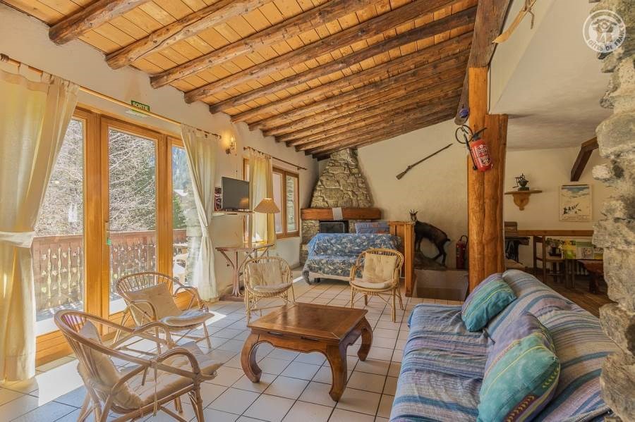 Gîtes de France N°73G157117 (CHALET LES SARRAZINS)