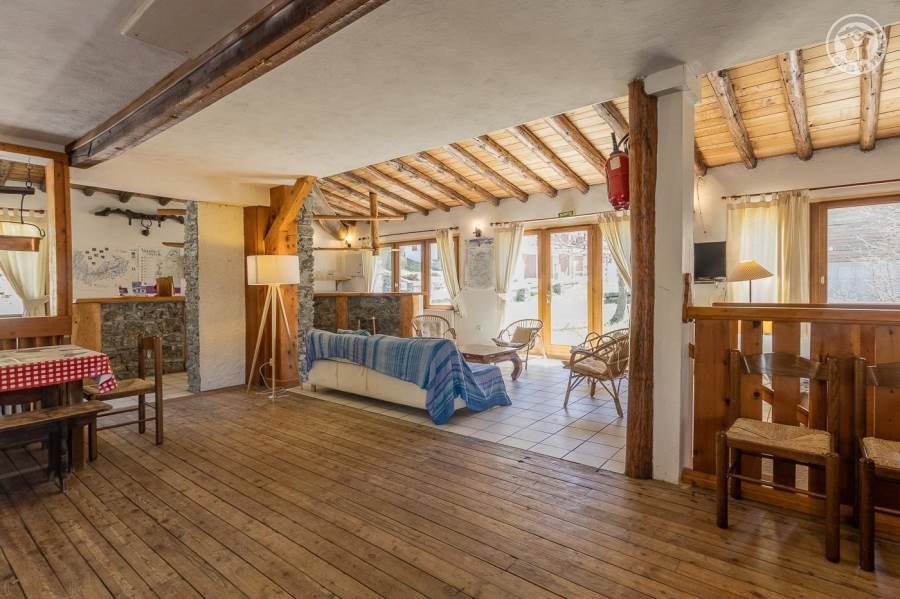 Gîtes de France N°73G157117 (CHALET LES SARRAZINS)