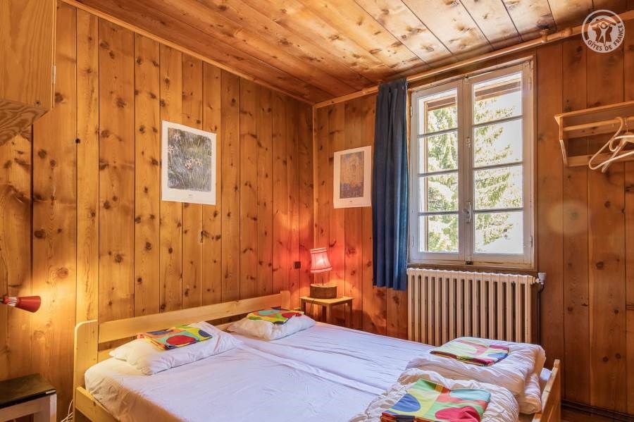 Gîtes de France N°73G157117 (CHALET LES SARRAZINS)