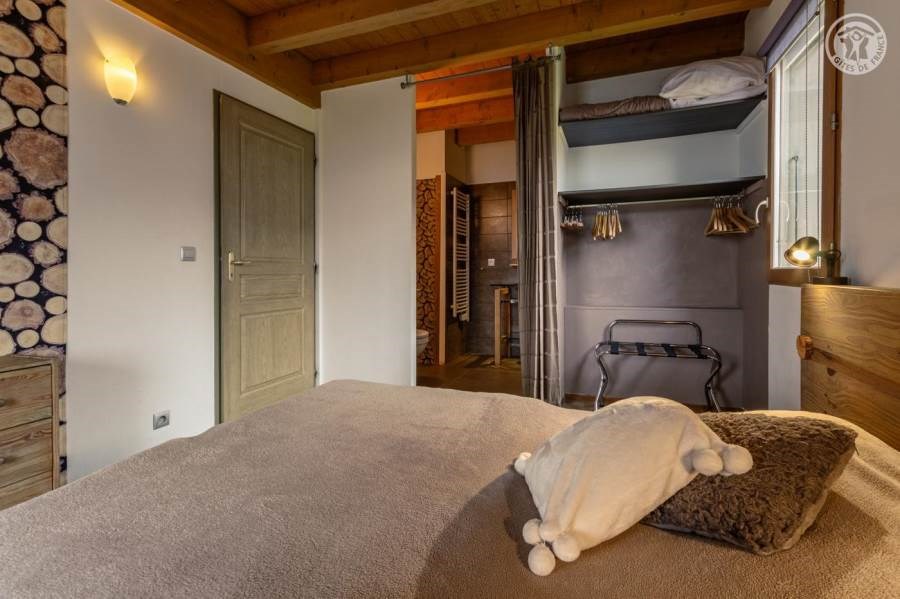 Gîtes de France N°73G157120 (CHALET LA CARLINE)