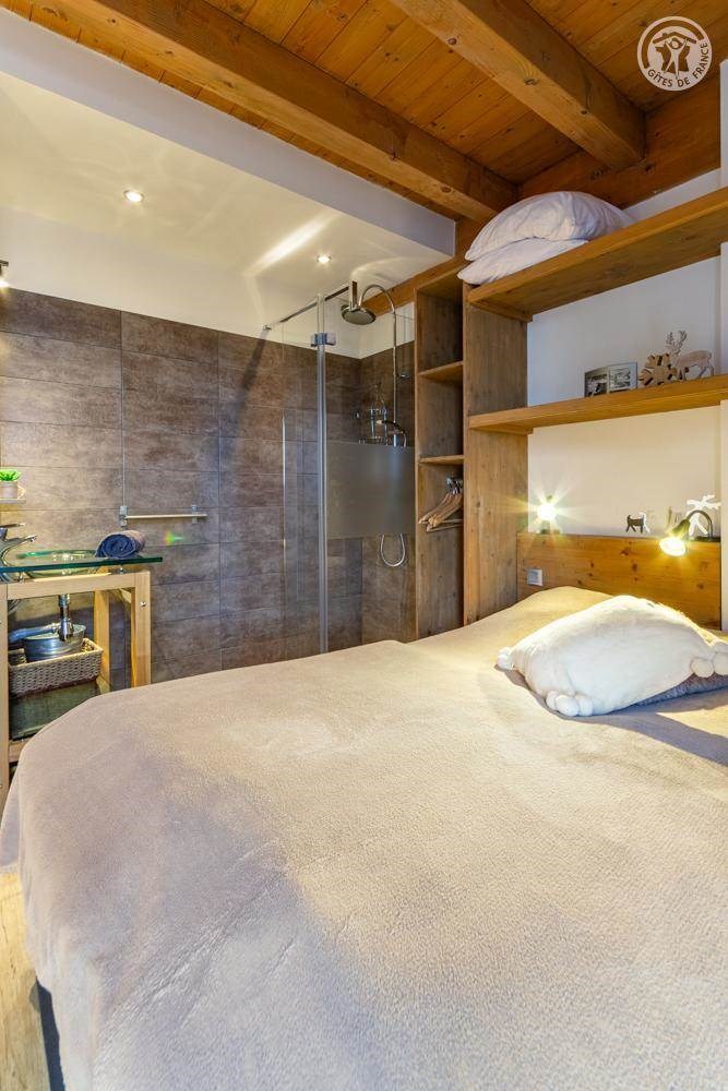 Gîtes de France N°73G157120 (CHALET LA CARLINE)