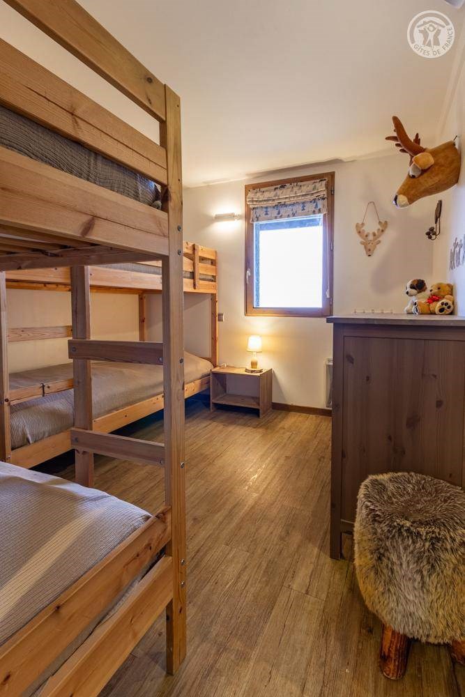 Gîtes de France N°73G157120 (CHALET LA CARLINE)