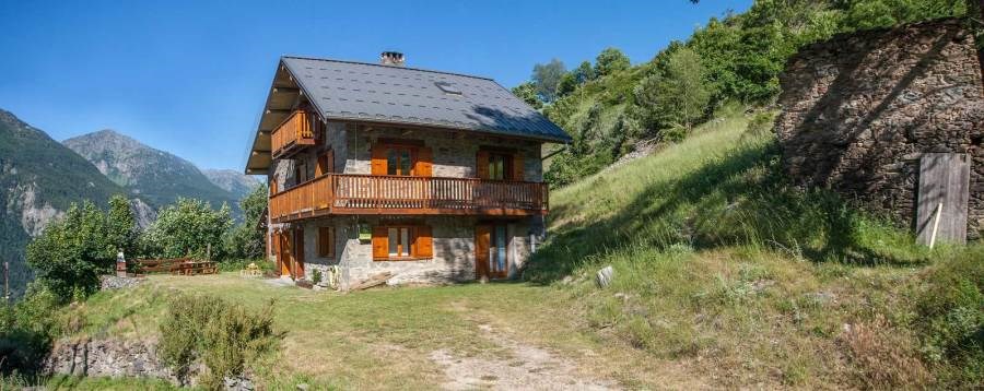 Gîtes de France N°73G223122 (LE CHALET DE LA PERRIERE)