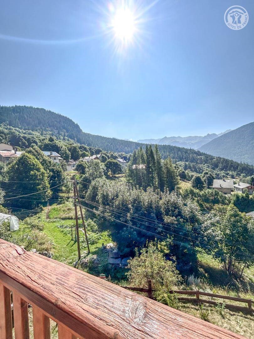 Gîtes de France N°73G223122 (LE CHALET DE LA PERRIERE)