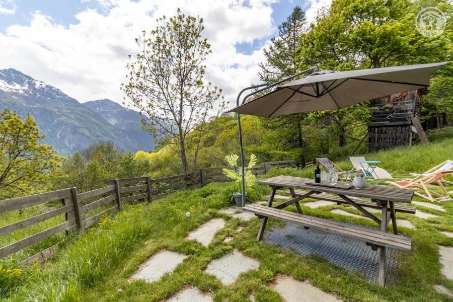 Gîtes de France N°73G223551 (LE CHALET DES DEUX AROLLES)