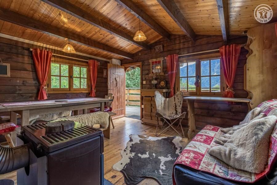 Gîtes de France N°73G223551 (LE CHALET DES DEUX AROLLES)