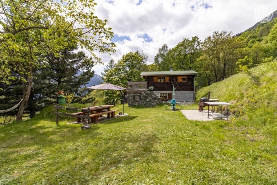 Gîtes de France N°73G223551 (LE CHALET DES DEUX AROLLES)