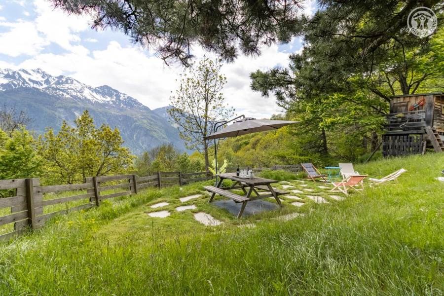 Gîtes de France N°73G223551 (LE CHALET DES DEUX AROLLES)