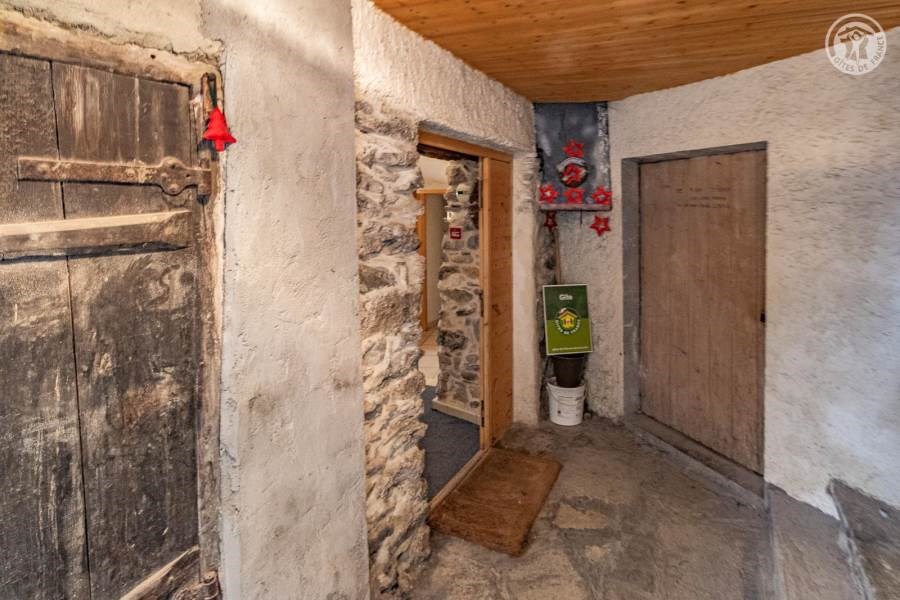 Gîtes de France N°73G23141 (Le Cairn)