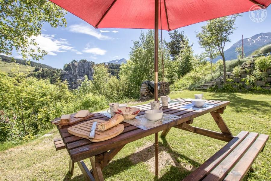 Gîtes de France N°73G23160 (LE CROE)