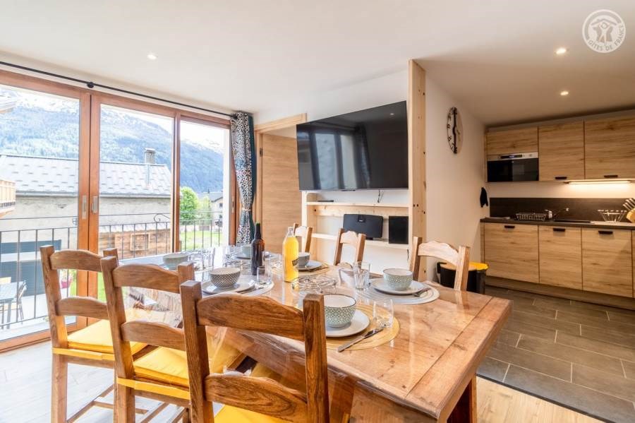 Gîtes de France N°73G23171 (GITE DES FOUINES - REYNOT)