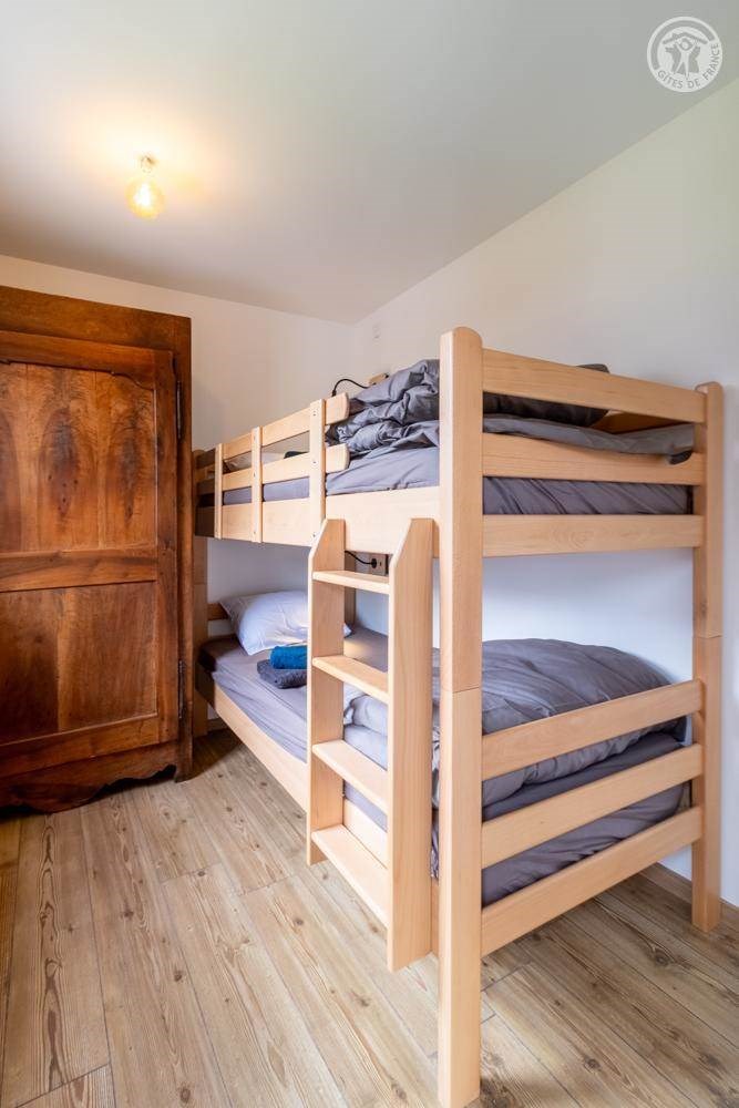 Gîtes de France N°73G23171 (GITE DES FOUINES - REYNOT)