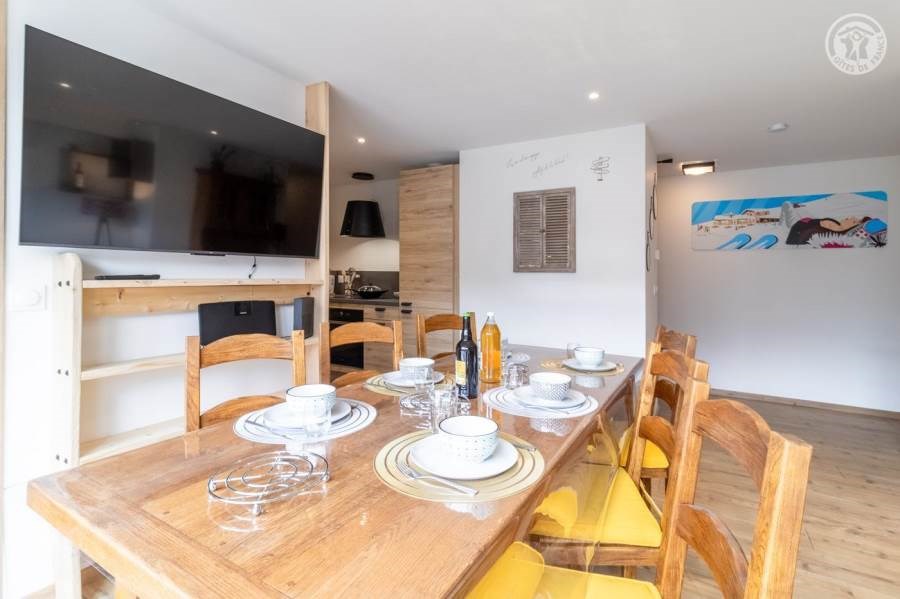 Gîtes de France N°73G23171 (GITE DES FOUINES - REYNOT)