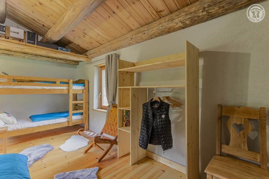 Gîtes de France N°73G23555 (LE CHALET DE LEO)