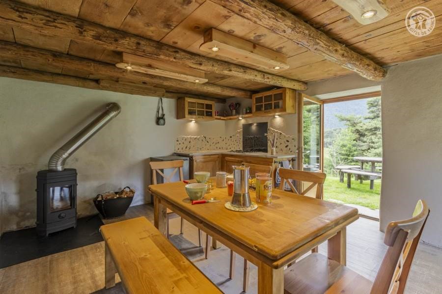 Gîtes de France N°73G23555 (LE CHALET DE LEO)