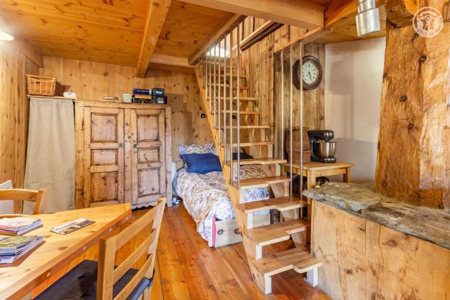 Gîtes de France N°73G23556 (Chalet du Papote)