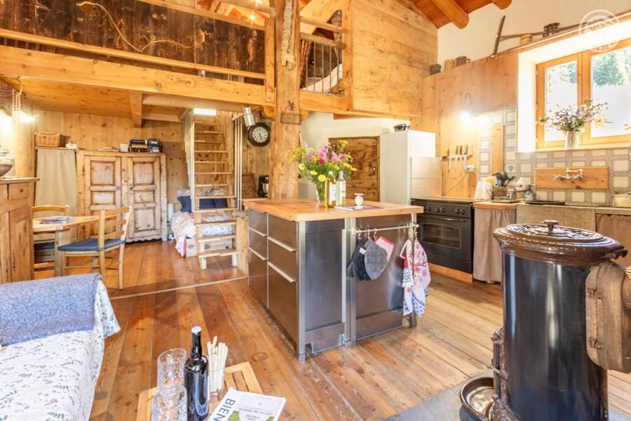 Gîtes de France N°73G23556 (Chalet du Papote)