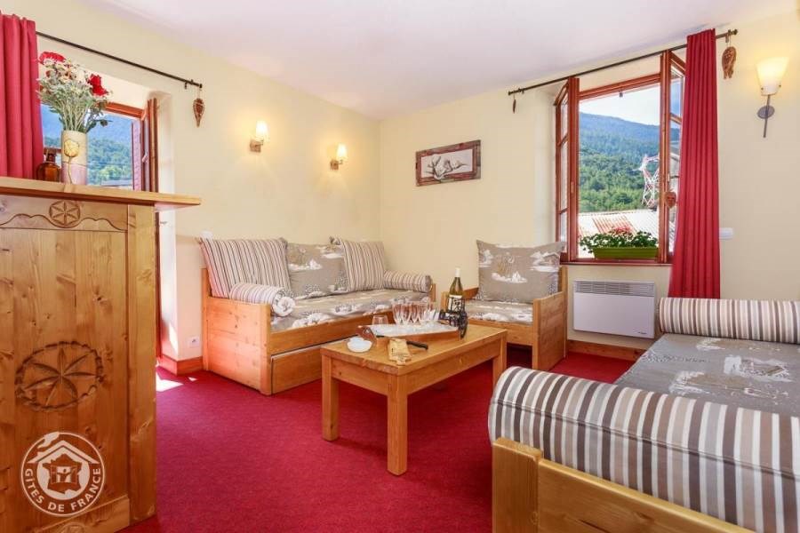 Gîtes de France N°73G26102 (MAISON DE BASILE)