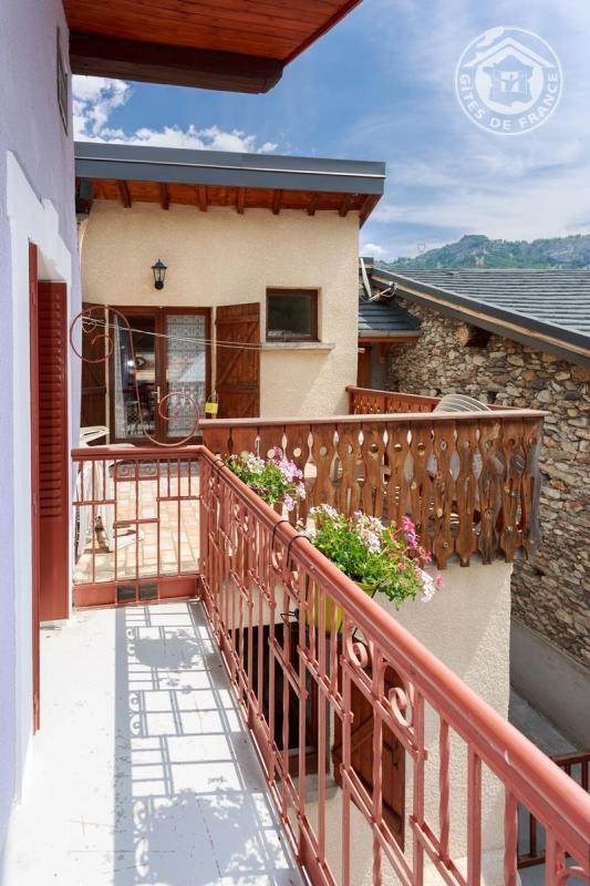 Gîtes de France N°73G26102 (MAISON DE BASILE)