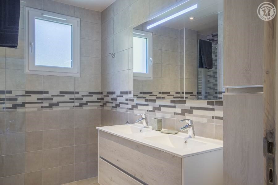 Gîtes de France N°73G26103 (LE PIN CEMBRO)