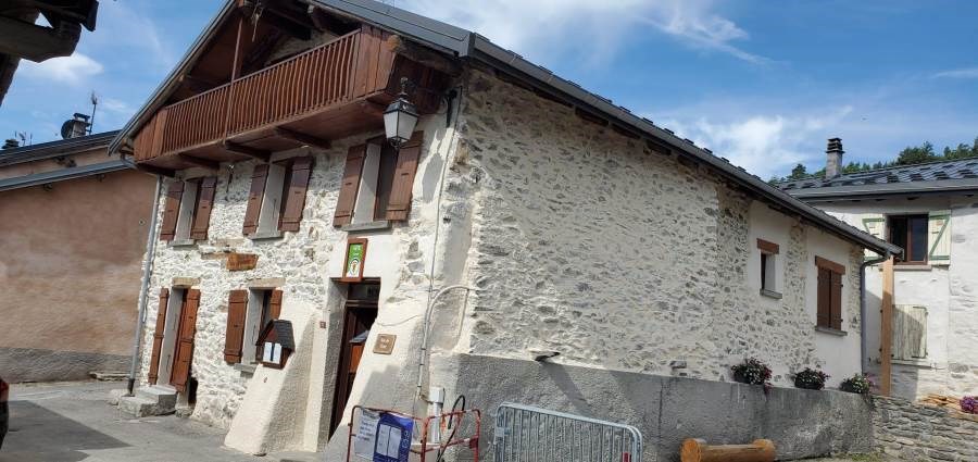 Gîtes de France N°73G287109 (LA SYMPHOROSE - LE MELEZE)