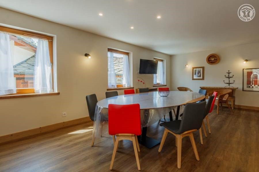 Gîtes de France N°73G287137 (LE MONT-FROID)