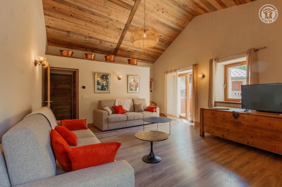 Gîtes de France N°73G287137 (LE MONT-FROID)