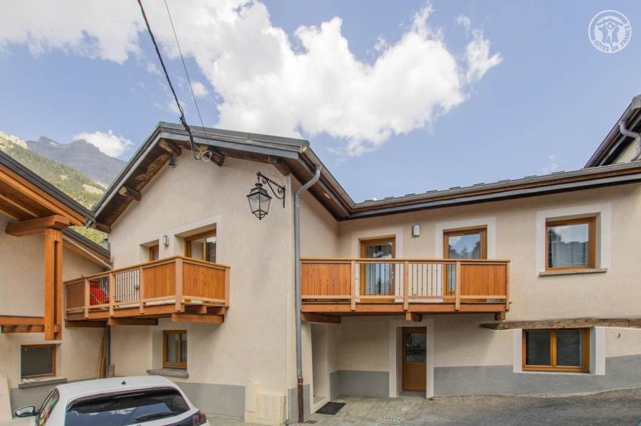 Gîtes de France N°73G287137 (LE MONT-FROID)