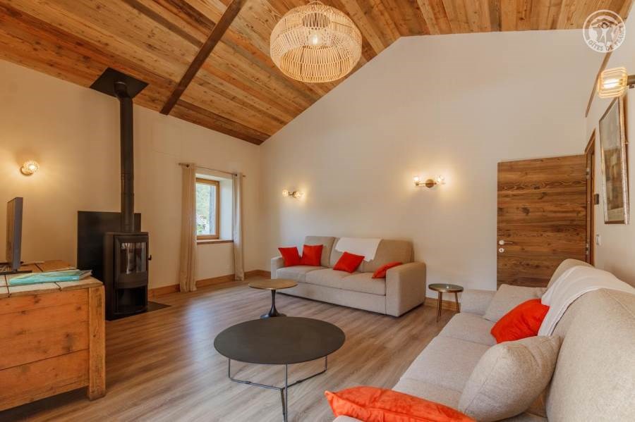 Gîtes de France N°73G287137 (LE MONT-FROID)