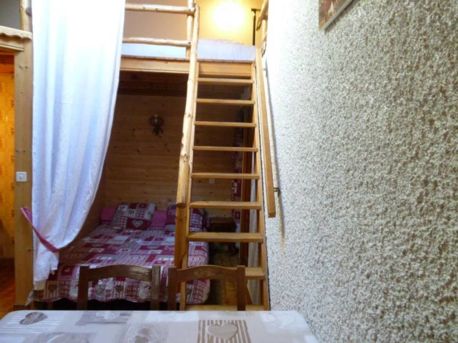 Gîtes de France N°73G290105 (LES ROCHES BLANCHES)