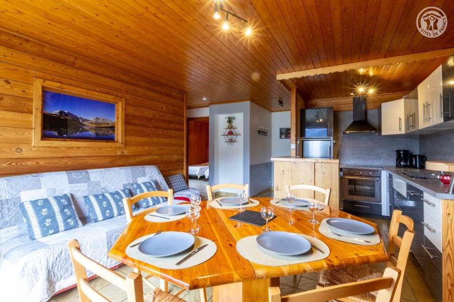 Gîtes de France N°73G290150 (L'OREE DU BOIS - PIN CEMBRO)