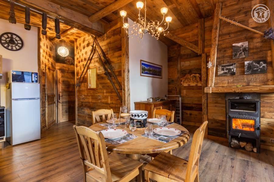 Gîtes de France N°73G290156 (LA  GRANGE)