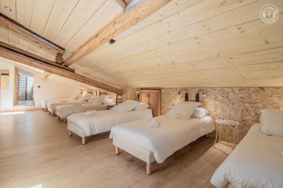 Gîtes de France N°73G290161 (LES OURS FANFARONS)