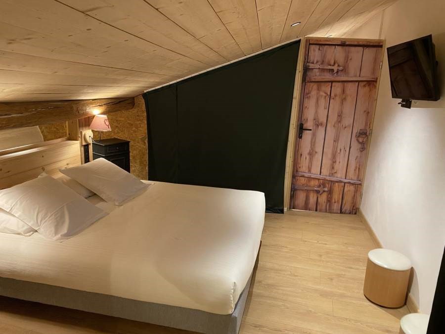 Gîtes de France N°73G290161 (LES OURS FANFARONS)