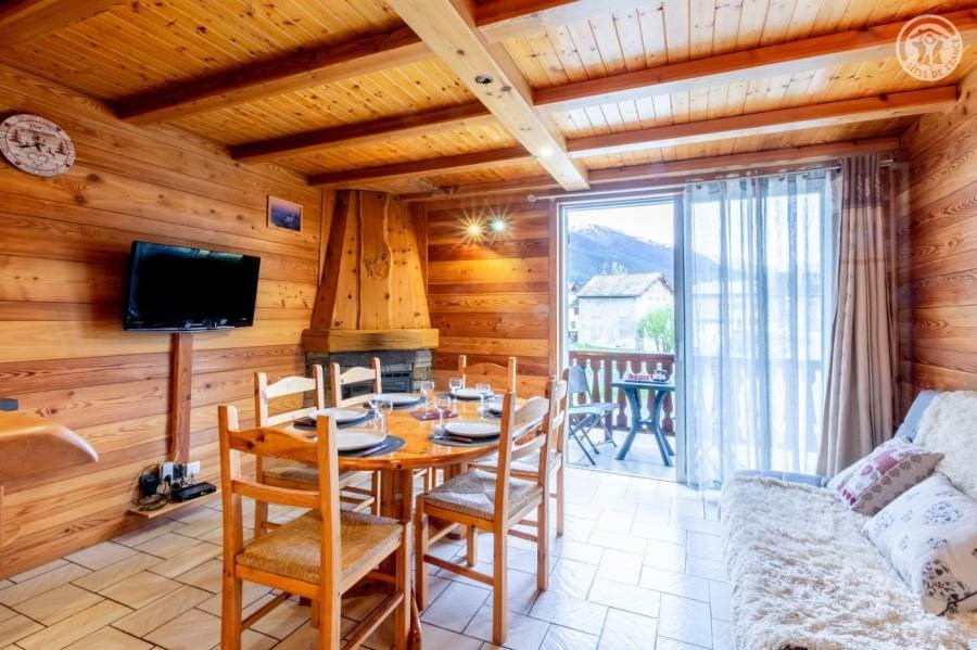 Gîtes de France N°73G290165 (L'OREE DU BOIS - AROLE)