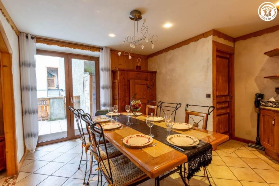 Gîtes de France N°73G290168 (FLOCON)