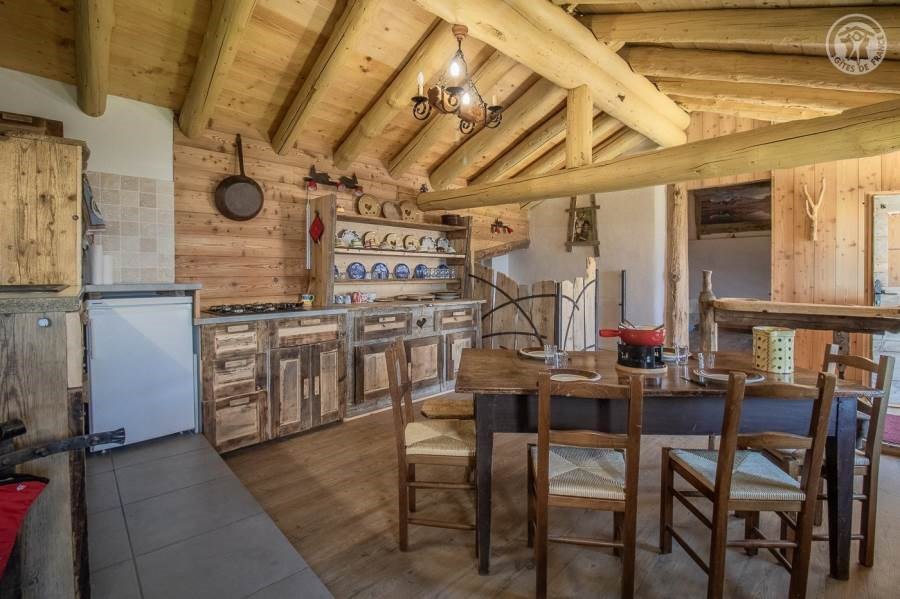 Gîtes de France N°73G290552 (LA CHIRA)