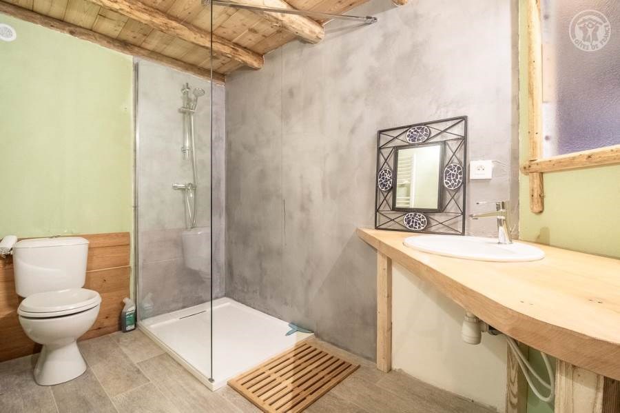 Gîtes de France N°73G290552 (LA CHIRA)