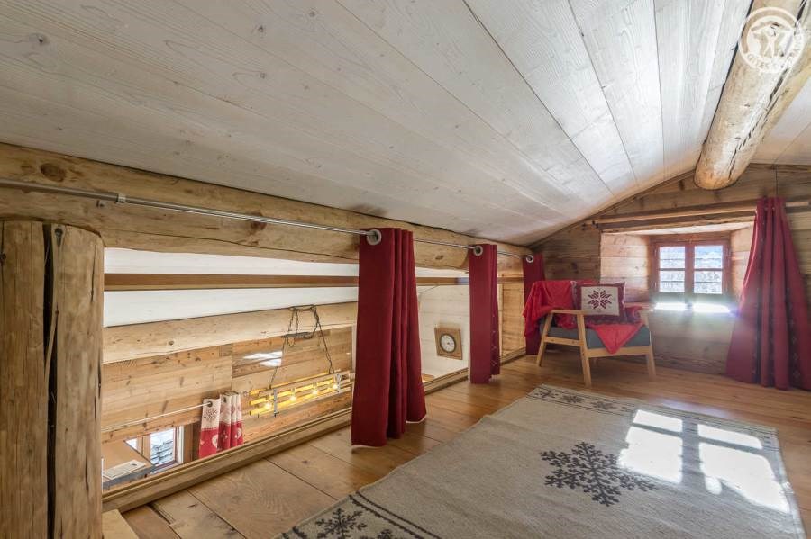 Gîtes de France N°73G40183 (LE GYPAETE)