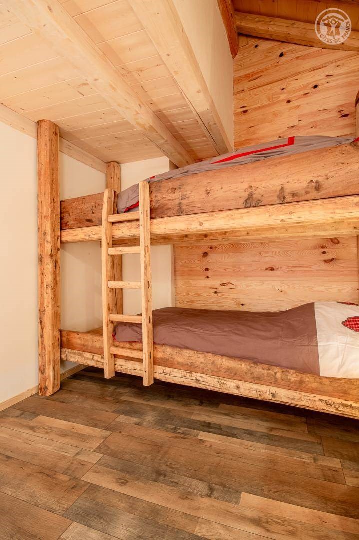 Gîtes de France N°73G40200 (LA MAISON BLEUE - le Bouvreuil)