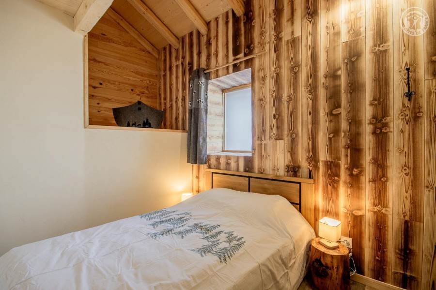 Gîtes de France N°73G40200 (LA MAISON BLEUE - le Bouvreuil)